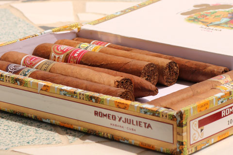 Sigari Romeo y Julieta Cedros